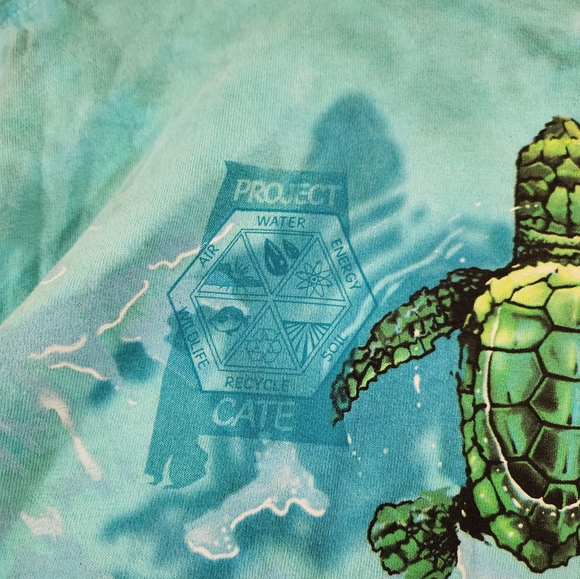Liquid Blue sea turtle shirt - Picture 8 of 10